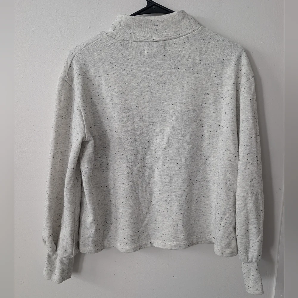 Madewell Turtleneck Sweatshirt‎ Cropped Raw Hem Long Sleeves